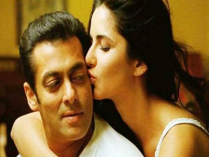 HERE'S WHAT THEY SAW! Guests At Salman Khan's Diwali Party CLAIM He Is DATING Katrina Kaif AGAIN