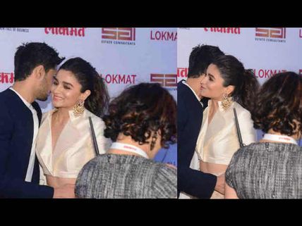 AWKWARD ENCOUNTERS? Sidharth Malhotra & Alia Bhatt's Cute PDA Tells A Different Story!