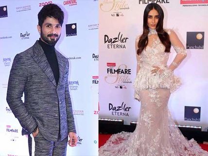 It's So AWKWARD! Here's What Kareena Kapoor Did To Avoid Shahid Kapoor At An Award Show