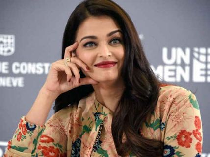 Rekha Pens Down A Heart-touching Letter To Aishwarya Rai Bachchan, Says 'Like The Phoenix You Rise'