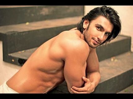 BIZARRE! Ranveer Singh's Shocking Revelation About How A Fan Once Filmed Him In N*de