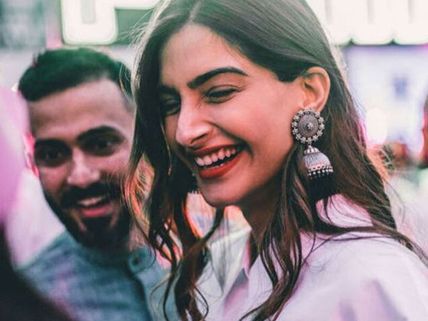 Sonam Kapoor & Anand Ahuja Move To London After Wedding? The Couple Buy A House In The UK