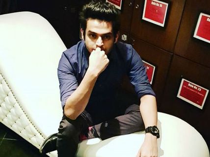 Comedian Siddharth Sagar REVEALS He Was Given Wrong Medicines, Thrown Into Mental Asylum & Tortured!