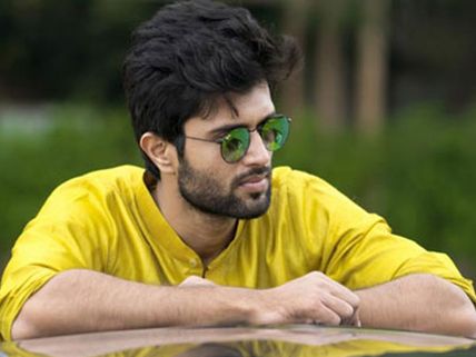 Vijay Deverakonda Attracts Hate for His Comments On Legendary Actress Savitri