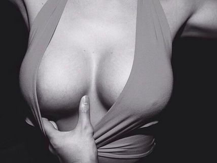 Why Men Love Breasts & What Do They Want To Do With It! Yummy Details