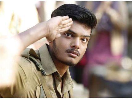 Mehbooba Review: Akash’s Acting Is Impressive But Puri’s Screenplay Flunks!