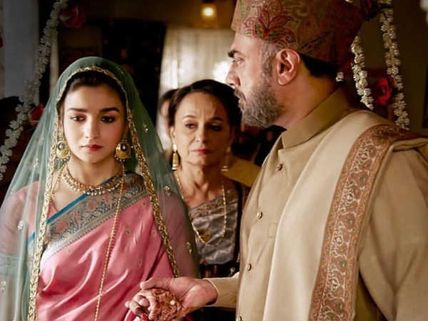 Raazi First Day (Opening) Box Office Collection! This Alia Bhatt Film Begins With A Bang
