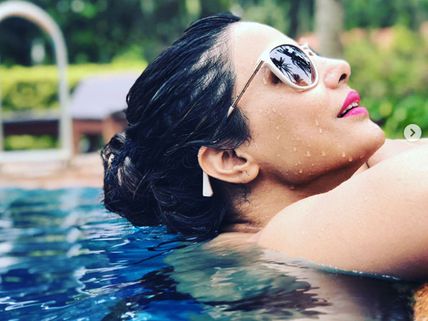 Hina Khan Rocks Bikini Amidst The Trolls, Holidays With  Beau Rocky Jaiswal In Goa!