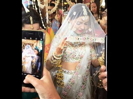 Rubina-Abhinav’s Royal Wedding: Rubina Dilaik Looks No Less Than A Princess! (Inside PICS)