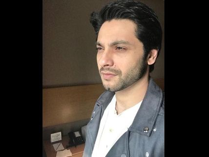 Kumkum Bhagya’s Mishal Raheja Leaves Indonesia Hours Before Earthquake; Prays For People’s Safety!