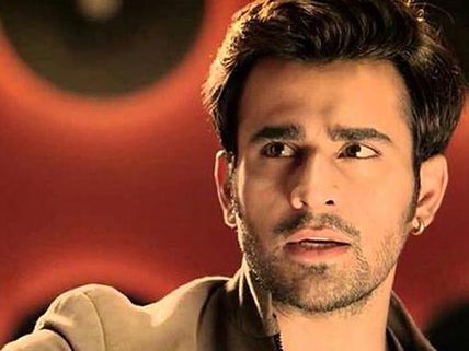 Pearl V Puri Says 'I Believe Naagins Exist' & Compares Naagin 3 With GOT! 