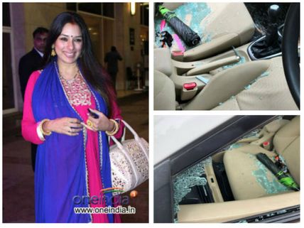 Shocking! Rupali Ganguly Gets Hurt As Bikers Attack Her; Shares Horrific Experience!