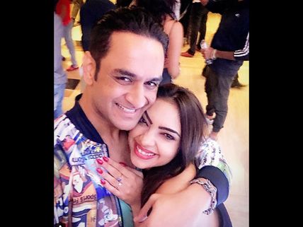 Vikas Gupta Wishes Pooja Banerjee Ahead Of KZK 2 & Dedicates A Video To Shilpa Shinde For Her B'day