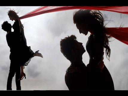 Kasautii Zindagi Kay 2 Review: Ekta Tries To Deliver It All At Once; Erica Is Overenthusiastic!