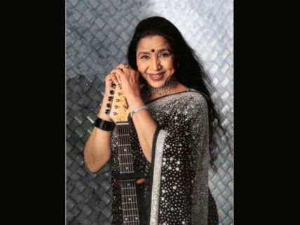 Happy Birthday Asha Bhosle: 8 Evergreen Songs For Your Playlist!