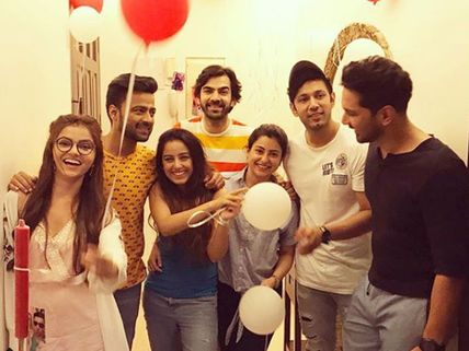 This Is How Bigg Boss 12's Srishty Rode Celebrated Her B'day; Rubina Dilaik & Others Surprise Her!