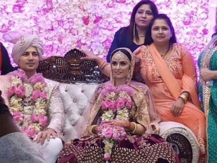 Sumeet Vyas & Ekta Kaul Wedding Pics! The Couple Finally Tied The Knot Becoming Permanent Roommates!