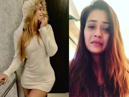 Sara Khan & Ayra's BIG Fight! Sara Deletes Sister’s Pics; Breaks Down, Shares Emotional Videos!