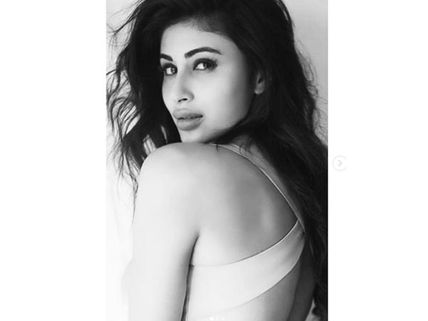 Naagin Actress Mouni Roy Says She Can't Think Of Long-term Ambition! Here's Why 