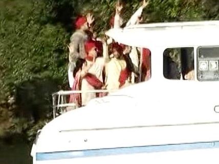 Deepika & Ranveer Wedding: First Picture From The Sindhi Style Wedding Gets Leaked! View Here