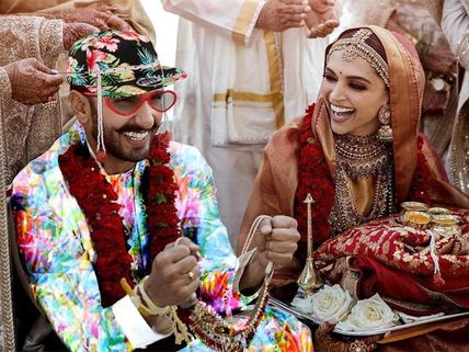 Deepika Padukone & Ranveer Singh's Wedding Pictures Become A Meme! View All The Funny Ones Here