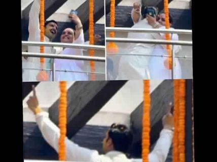 Ranveer Singh Looks Dashing And Lively During His Haldi Ceremony; View Pics