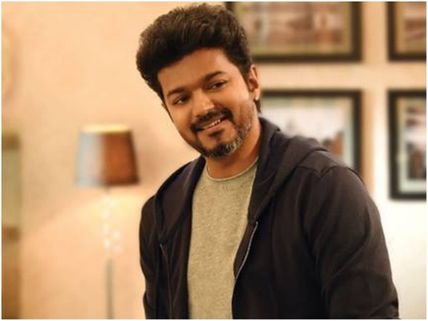 Sarkar Box Office Day 3 Collection (Kerala): Slows Down A Bit; Waiting For The Big Weekend!