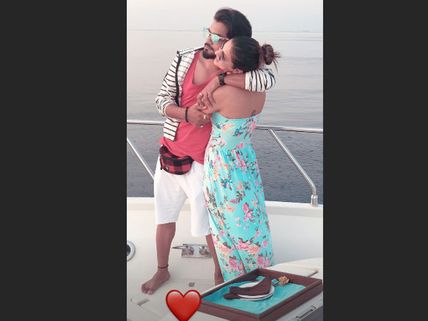 Kasautii Zindagi Kay's Hina Khan & Boyfriend Rocky Jaiswal Share Romantic Pics From Maldives Holiday