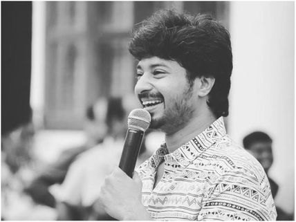 Malayalam Actor & Lyricist Shabareesh Varma Enters The Wedlock!