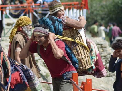 What A Dedication! Sushant Singh Rajput Shot In Chilling Water For Kedarnath