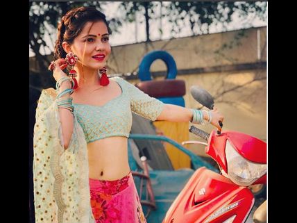  Rubina Diliak’s Getting Treated For Respiratory Infection; Worsened Because Of Her Ignorance! 