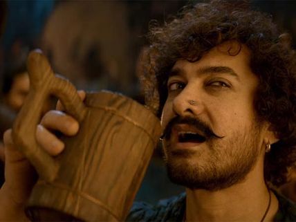 Thugs Of Hindostan Debacle Will NOT Give Aamir Khan Sleepless Nights! Why Trade Analysts Claim So?