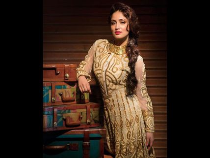 Happy Birthday Yami Gautam: The Girl With A Million-Dollar Smile!