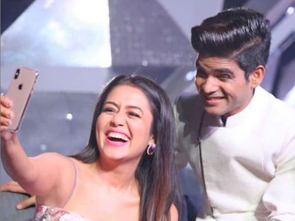 Indian Idol 10 : Neha Kakkar, Sophia Choudry & Others Congratulate Salman Ali On Winning The Trophy!
