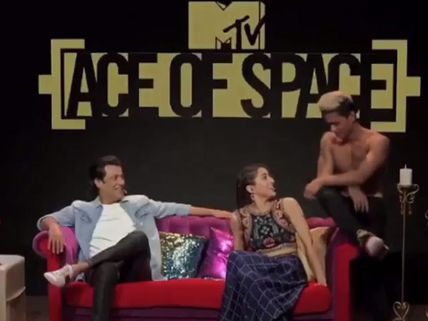 Sara Khan Offers Condolences To  Danish Zehen; The Video Of His Car Accident Will Bring Chills!