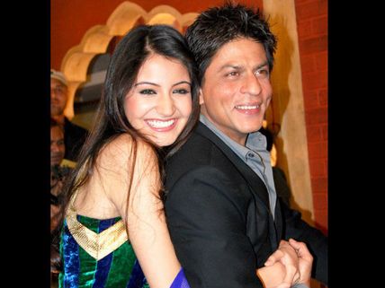 Anushka’s Emotional Note To Shah Rukh Khan: “You Are The Most Giving Actor I Have Worked With”
