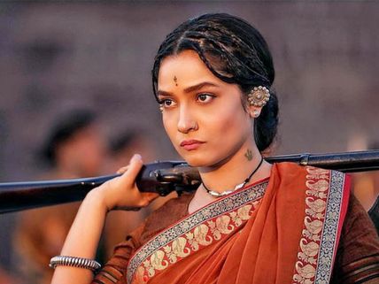 Sushant Singh Rajput Praises EX-GF Ankita Lokhande's First Look As 'Jhalkari Bai' From Manikarnika