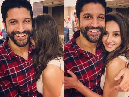Shibani Dandekar Blushes As She Cuddles With Farhan Akhtar, Farhan Posts The Cutest Picture!