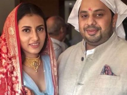 Ahead Of Wedding Bride To Be Additi Gupta Spotted with Kapir Chopra In Chooda Ceremony! Inside Pics