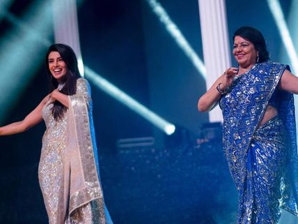 Inside Details: Priyanka Chopra & Her Mom Madhu Chopra Danced To This Song At Her Sangeet!
