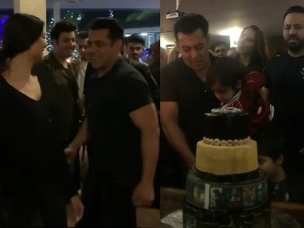 Inside Salman Khan's B'day Bash: Superstar Shakes A Leg With Sushmita Sen, Cuts Cake With Ahil!