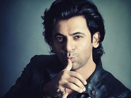 Sunil Grover BASHES Trolls For Comparing Him With Kapil; Warns Not To Mess With His Family Name!