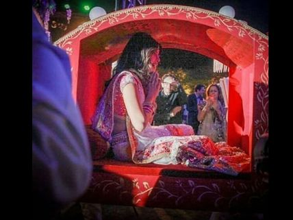 Real Or Fake? A Picture Of Priyanka Chopra Sitting Inside The ‘Doli’ Goes Viral On Internet