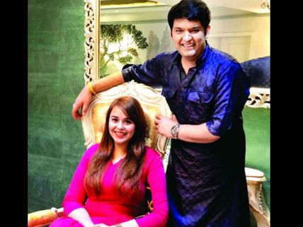 Kapil Sharma & Ginni Share Latest Wedding Invite PICS; Their Grand Invite REVEALS More Details! 