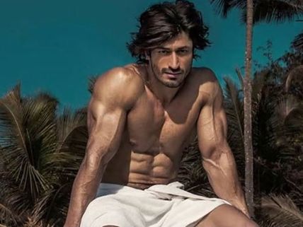 Happy Birthday Vidyut Jammwal: Bollywood's New Age Action Hero!