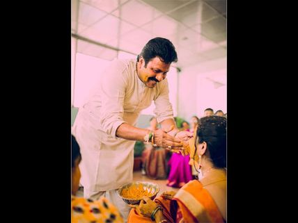 BC Patil's Daughter Srushti's Wedding Pictures LEAKED; Father-Daughter Bonding Will Melt Your Heart!