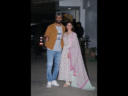 Alia Bhatt & Vicky Kaushal Snapped! The Raazi Co-Stars Reunite At Uri Special Screening