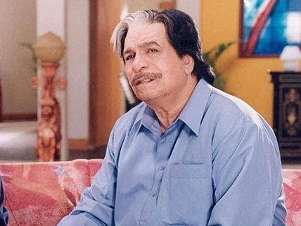 Kader Khan Death: Amitabh Bachchan, Arjun Kapoor And Other Celebs & Fans Mourn The Loss Of Actor