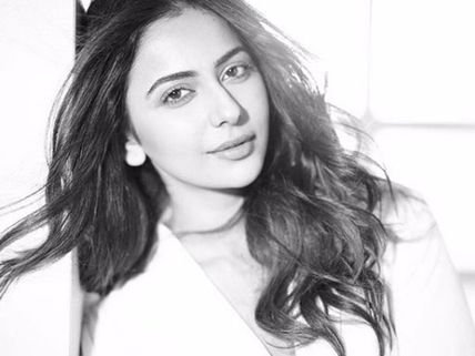 Rakul Preet Singh Gives Us A Glimpse Into Working On ‘Marjaavan’, Also Starring Sidharth Malhotra