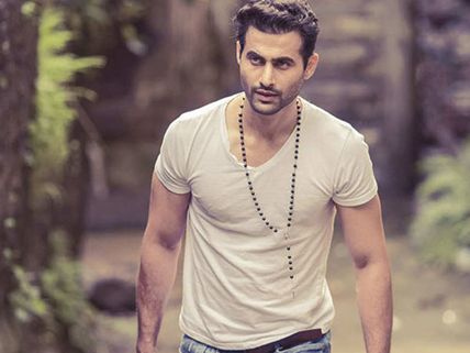 'Race 3' Actor Freddy Daruwala Blessed With A Baby Boy!